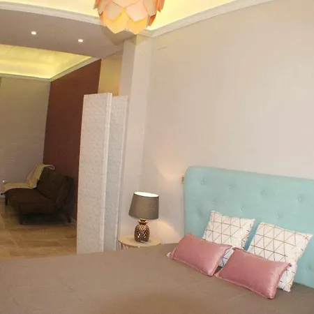 Apartamento Con Terraza Centrico Moderno Nuevo Madrid Exterior photo